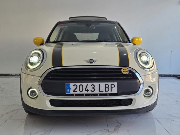 MINIMINI 5 Puertas One 75 kW (102 CV) Vehículo usado en Barcelona - 4 MINIMINI 5 Puertas One 75 kW (102 CV) Vehículo usado en Barcelona - 4