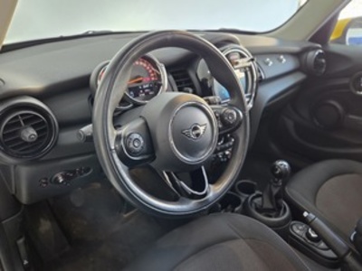 MINI MINI 5 Puertas One 75 kW (102 CV) MINI MINI 5 Puertas One 75 kW (102 CV)