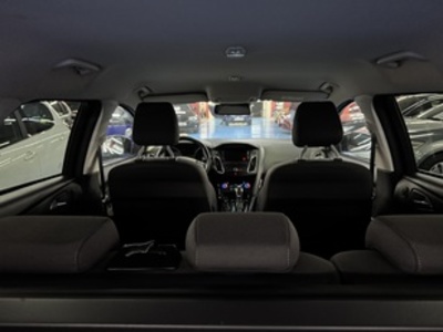 Ford Focus 1.0 Ecoboost S&S Titanium Auto 92 kW (125 CV) Ford Focus 1.0 Ecoboost S&S Titanium Auto 92 kW (125 CV)