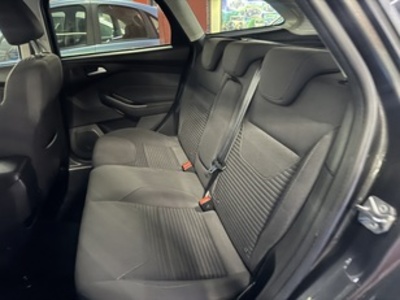 Ford Focus 1.0 Ecoboost S&S Titanium Auto 92 kW (125 CV) Ford Focus 1.0 Ecoboost S&S Titanium Auto 92 kW (125 CV)