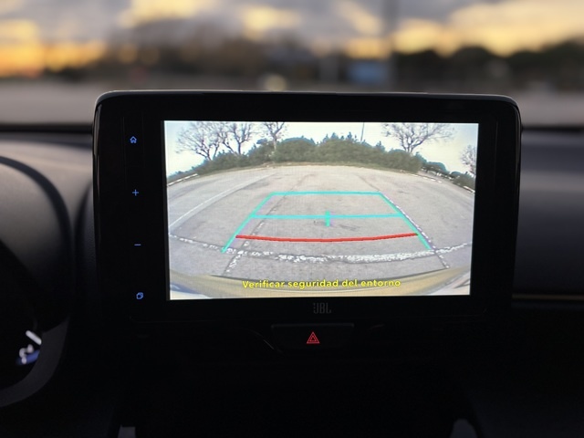 ToyotaYaris Cross 120H Premiere Edition 85 kW (116 CV) Vehículo usado en Barcelona - 17