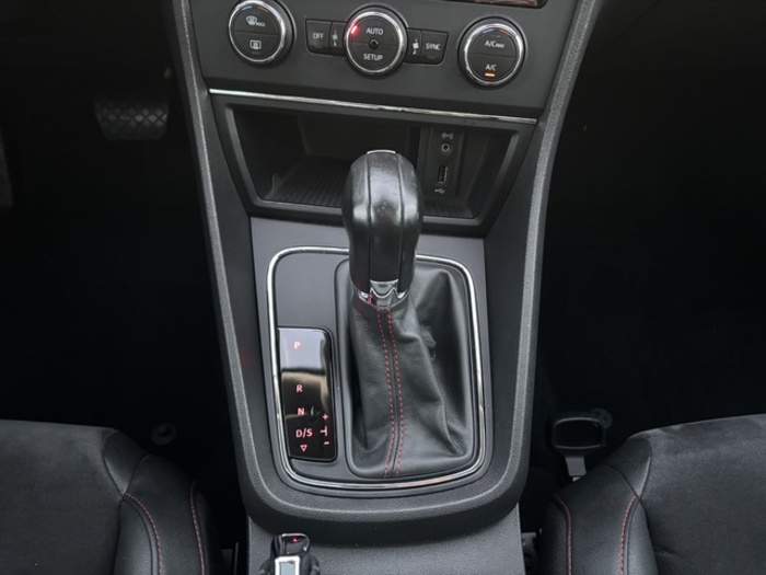 SEATLeón 1.4 TSI ACT S&S FR Ultimate Edition 110 kW (150 CV) Vehículo usado en Barcelona - 17 SEATLeón 1.4 TSI ACT S&S FR Ultimate Edition 110 kW (150 CV) Vehículo usado en Barcelona - 17