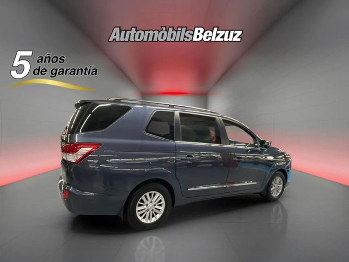 SsangyongRodius D22T Limited 131 kW (178 CV) Vehículo usado en Barcelona - 6 SsangyongRodius D22T Limited 131 kW (178 CV) Vehículo usado en Barcelona - 6