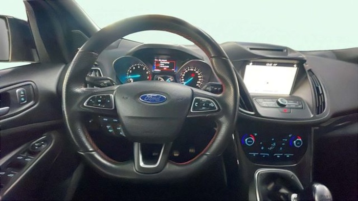 FordKuga 1.5 EcoBoost ST-Line Limited Edition 4x2 110 kW (150 CV) Vehículo usado en Barcelona - 12 FordKuga 1.5 EcoBoost ST-Line Limited Edition 4x2 110 kW (150 CV) Vehículo usado en Barcelona - 12