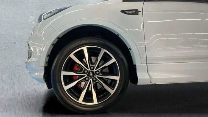 FordKuga 1.5 EcoBoost ST-Line Limited Edition 4x2 110 kW (150 CV) Vehículo usado en Barcelona - 21 FordKuga 1.5 EcoBoost ST-Line Limited Edition 4x2 110 kW (150 CV) Vehículo usado en Barcelona - 21