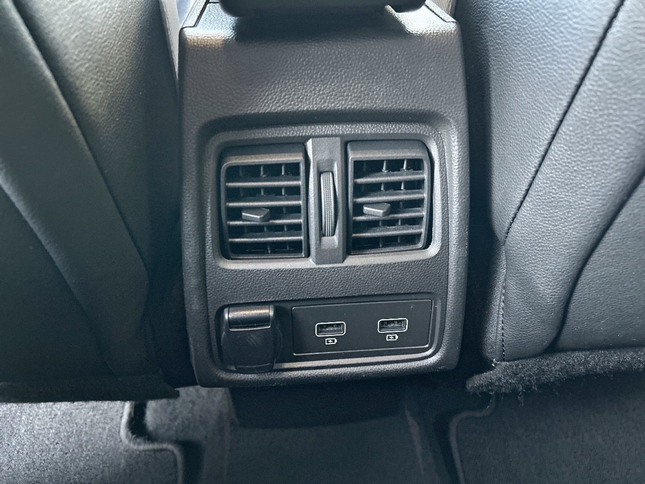 Renault Captur Techno Fast Track E-Tech híbrido 107 kW (145 CV) - 16