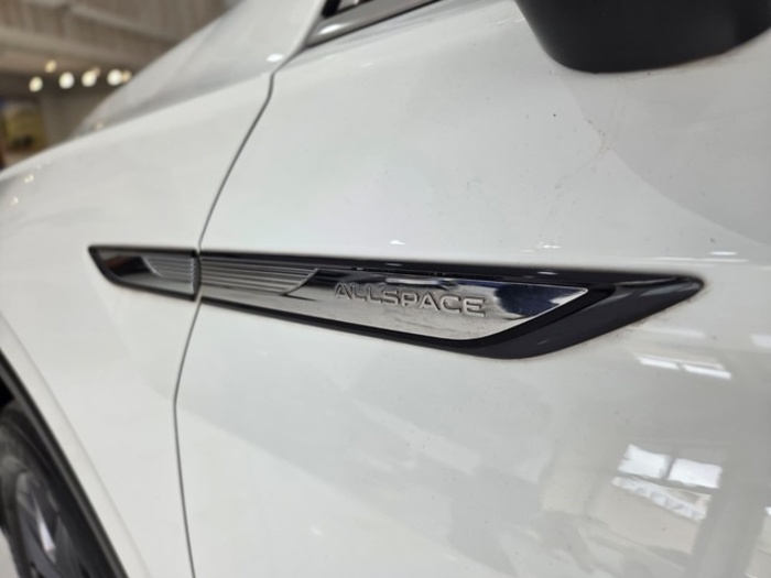 VolkswagenTiguan Allspace Life 2.0 TDI 110 kW (150 CV) DSG Vehículo usado en Barcelona - 6 VolkswagenTiguan Allspace Life 2.0 TDI 110 kW (150 CV) DSG Vehículo usado en Barcelona - 6