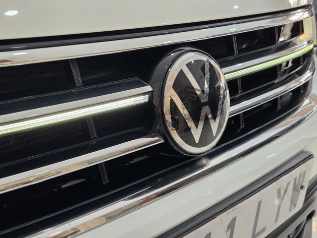 VolkswagenTiguan Allspace Life 2.0 TDI 110 kW (150 CV) DSG Vehículo usado en Barcelona - 8