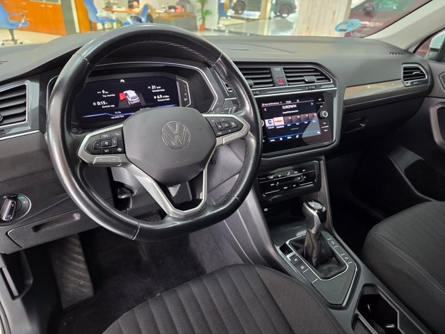 VolkswagenTiguan Allspace Life 2.0 TDI 110 kW (150 CV) DSG Vehículo usado en Barcelona - 15