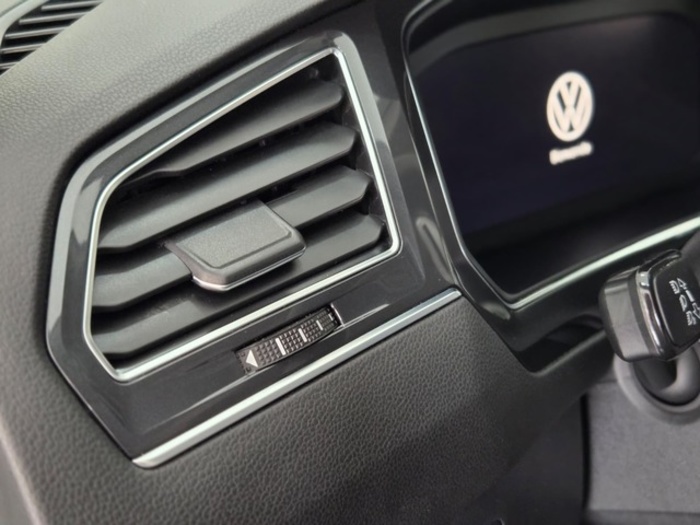 VolkswagenTiguan Allspace Life 2.0 TDI 110 kW (150 CV) DSG Vehículo usado en Barcelona - 30 VolkswagenTiguan Allspace Life 2.0 TDI 110 kW (150 CV) DSG Vehículo usado en Barcelona - 30