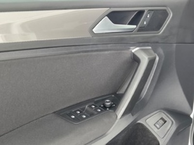 Volkswagen Tiguan Allspace Life 2.0 TDI 110 kW (150 CV) DSG Volkswagen Tiguan Allspace Life 2.0 TDI 110 kW (150 CV) DSG