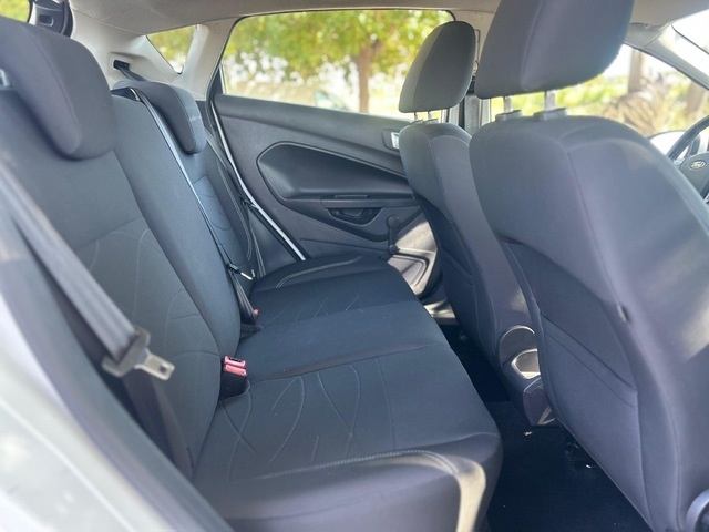 FordFiesta 1.5 TDCi Trend+ 63 kW (85 CV) Vehículo usado en Barcelona - 10