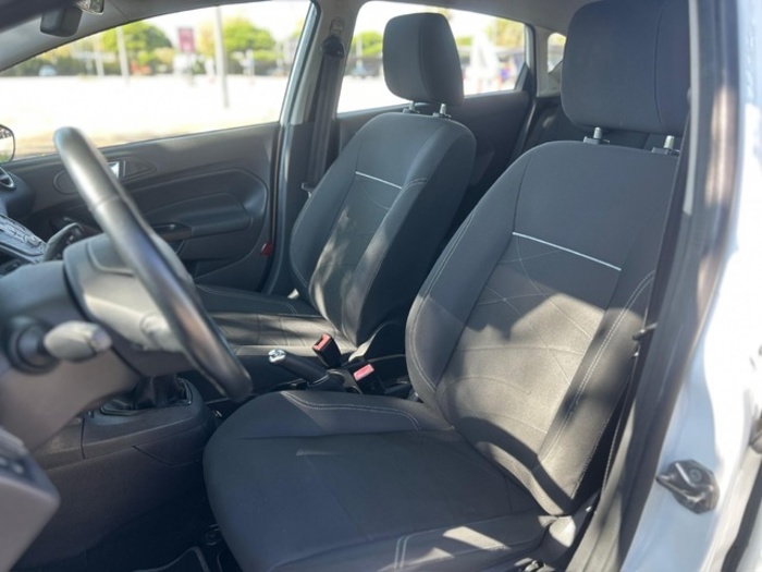 FordFiesta 1.5 TDCi Trend+ 63 kW (85 CV) Vehículo usado en Barcelona - 11 FordFiesta 1.5 TDCi Trend+ 63 kW (85 CV) Vehículo usado en Barcelona - 11