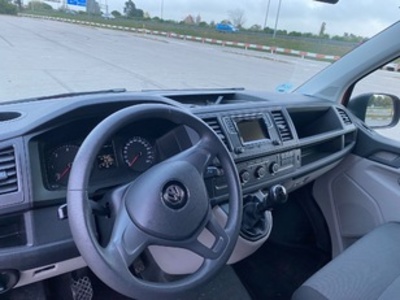 Volkswagen Multivan Outdoor Corto 2.0 TDI BMT 75 kW (102 CV) Volkswagen Multivan Outdoor Corto 2.0 TDI BMT 75 kW (102 CV)