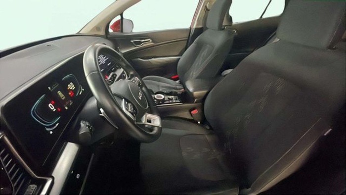 KiaSportage 1.6 T-GDi MHEV Business 4x2 DCT 118 kW (160 CV) Vehículo usado en Barcelona - 9 KiaSportage 1.6 T-GDi MHEV Business 4x2 DCT 118 kW (160 CV) Vehículo usado en Barcelona - 9