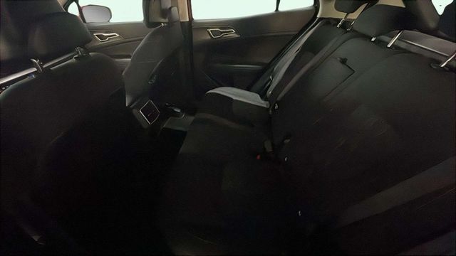 KiaSportage 1.6 T-GDi MHEV Business 4x2 DCT 118 kW (160 CV) Vehículo usado en Barcelona - 10