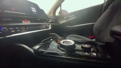 Kia Sportage 1.6 T-GDi MHEV Business 4x2 DCT 118 kW (160 CV) Kia Sportage 1.6 T-GDi MHEV Business 4x2 DCT 118 kW (160 CV)