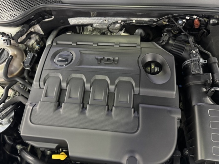 SEATLeón 1.6 TDI S&S Style Connect Plus 81 kW (110 CV) Vehículo usado en Barcelona - 24 SEATLeón 1.6 TDI S&S Style Connect Plus 81 kW (110 CV) Vehículo usado en Barcelona - 24