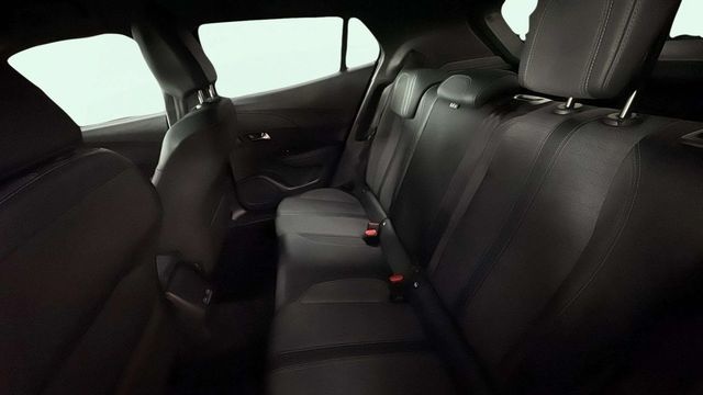 Peugeot2008 PureTech 130 S&S Allure Pack 96 kW (130 CV) Vehículo usado en Barcelona - 10