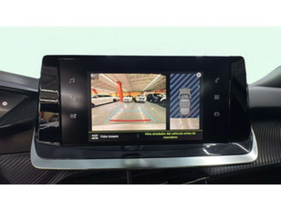 Peugeot 2008 PureTech 130 S&S Allure Pack 96 kW (130 CV) Peugeot 2008 PureTech 130 S&S Allure Pack 96 kW (130 CV)