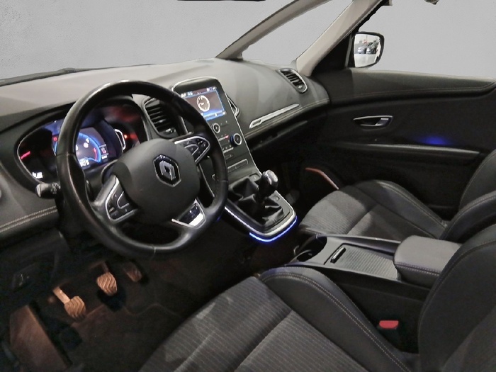 Renault Grand Scenic Zen TCe 103 kW (140 CV) GPF - 4 Renault Grand Scenic Zen TCe 103 kW (140 CV) GPF - 4