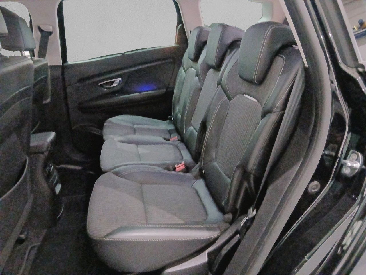 Renault Grand Scenic Zen TCe 103 kW (140 CV) GPF - 9