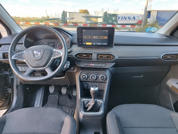DaciaSandero Stepway Expression ECO-G 74 kW (101 CV) Vehículo usado en Barcelona - 12 DaciaSandero Stepway Expression ECO-G 74 kW (101 CV) Vehículo usado en Barcelona - 12