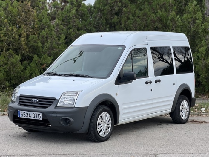 FordConnect 1.8 TDCI Kombi Trend 230 L 66 kW (90 CV) Vehículo usado en Barcelona - 1 FordConnect 1.8 TDCI Kombi Trend 230 L 66 kW (90 CV) Vehículo usado en Barcelona - 1