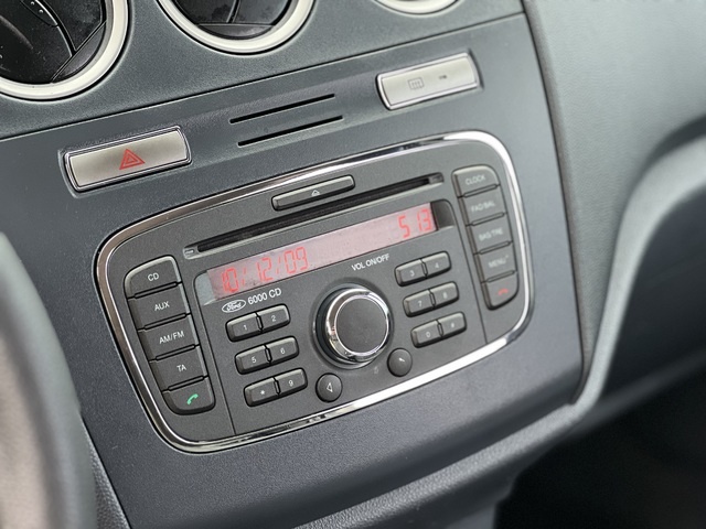 FordConnect 1.8 TDCI Kombi Trend 230 L 66 kW (90 CV) Vehículo usado en Barcelona - 22