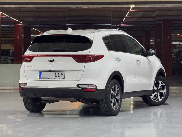 KiaSportage 1.6 GDi Drive 4x2 97 kW (132 CV) Vehículo usado en Barcelona - 8