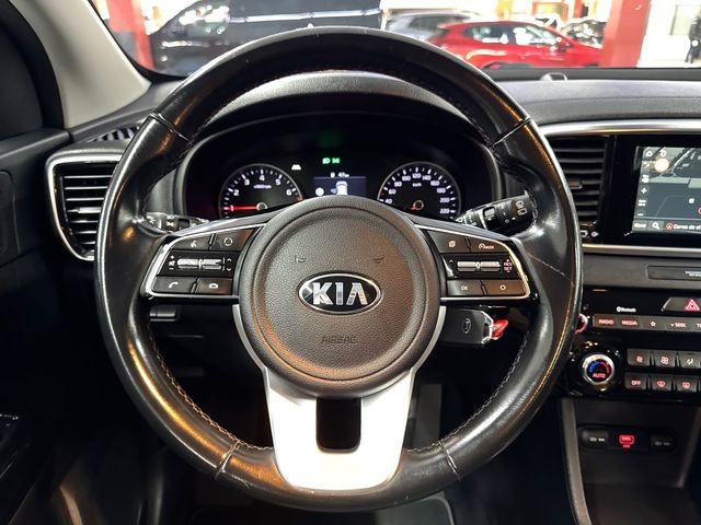 KiaSportage 1.6 GDi Drive 4x2 97 kW (132 CV) Vehículo usado en Barcelona - 19