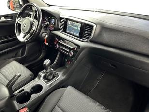 Kia Sportage 1.6 GDi Drive 4x2 97 kW (132 CV) Kia Sportage 1.6 GDi Drive 4x2 97 kW (132 CV)
