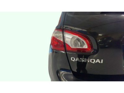 Nissan Qashqai dCi 110 Visia 4x2 81 kW (110 CV) Nissan Qashqai dCi 110 Visia 4x2 81 kW (110 CV)