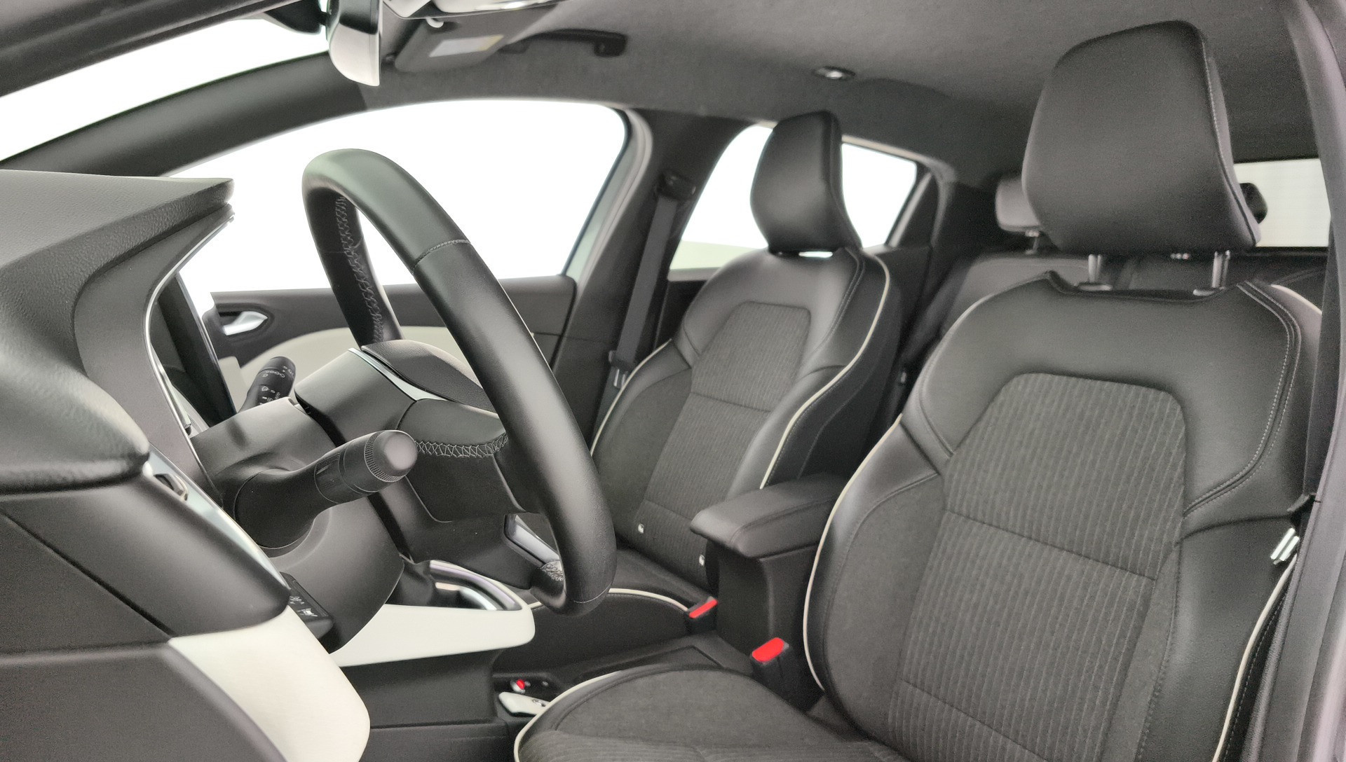 Renault Clio Techno TCe 103 kW (140 CV) - 12