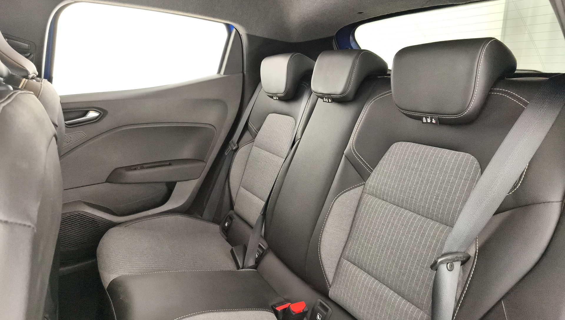 Renault Clio Techno Eco-G 74 kW (100 CV) - 13