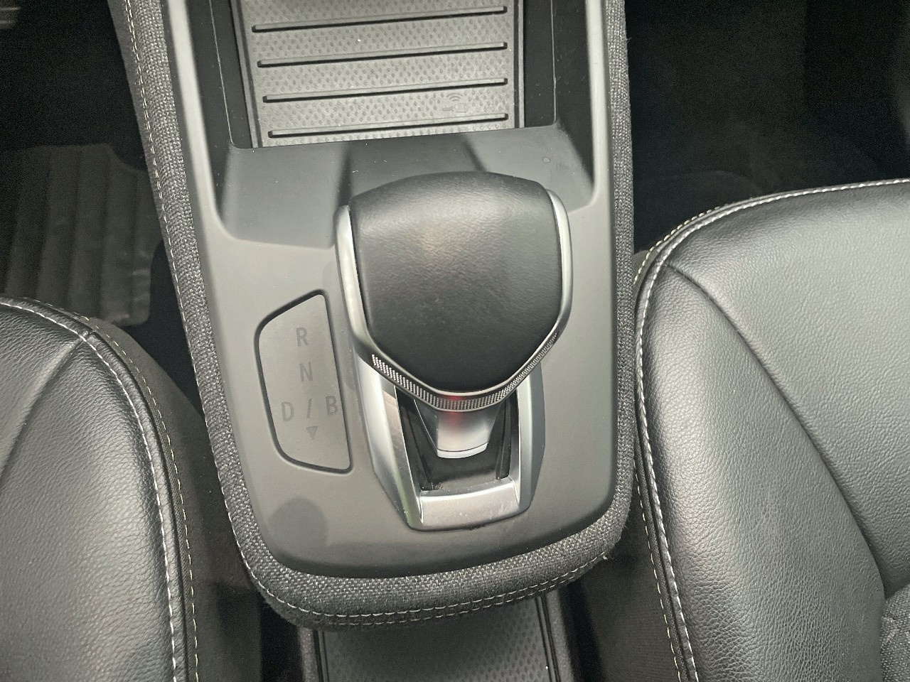 Renault Zoe Iconic R135 batería 50kWh 99 kW (135 CV) - 7