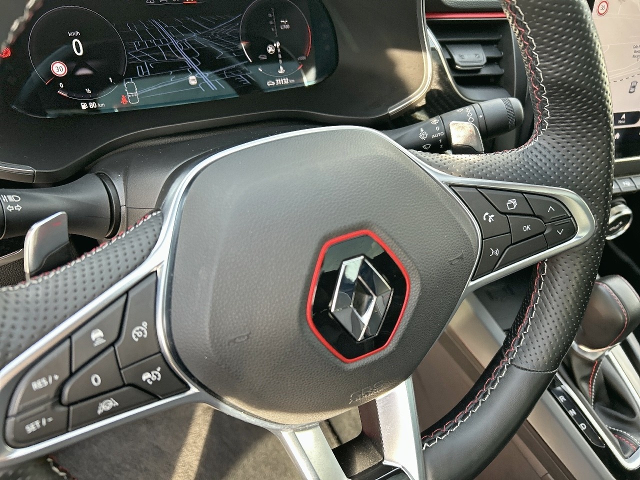 Renault Arkana RS Line TCe 118 kW (160 CV) EDC Microhíbrido - 8