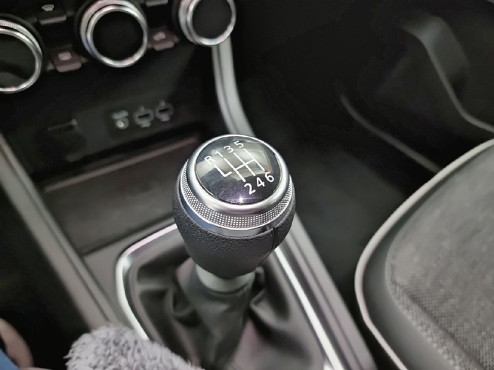 Renault Captur TCe 140 Micro Híbrido Fast Track 103 kW (140 CV) - 10 Renault Captur TCe 140 Micro Híbrido Fast Track 103 kW (140 CV) - 10