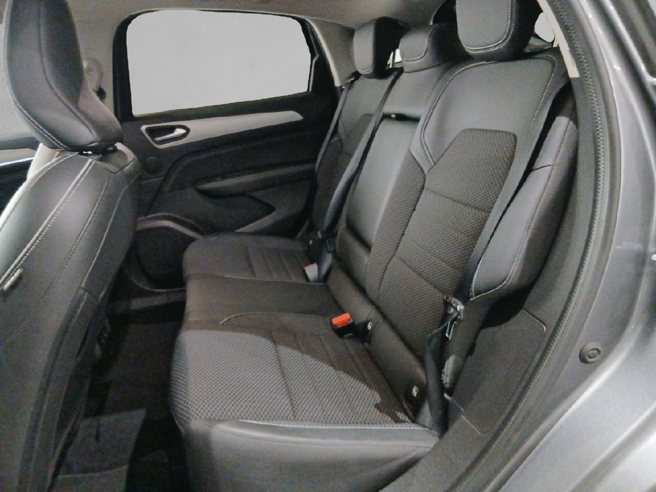 Renault Arkana Zen TCe 103 kW (140 CV) EDC Microhíbrido - 9