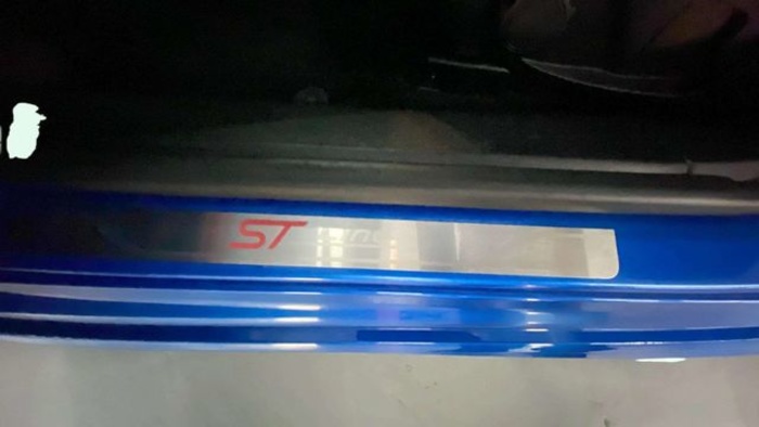 FordFocus 1.0 Ecoboost MHEV ST-Line 92 kW (125 CV) Vehículo usado en Barcelona - 18 FordFocus 1.0 Ecoboost MHEV ST-Line 92 kW (125 CV) Vehículo usado en Barcelona - 18