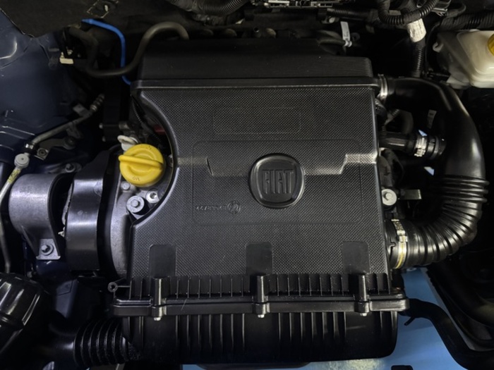 Fiat500L 1.4 16v Lounge 70 kW (95 CV) Vehículo usado en Barcelona - 21 Fiat500L 1.4 16v Lounge 70 kW (95 CV) Vehículo usado en Barcelona - 21