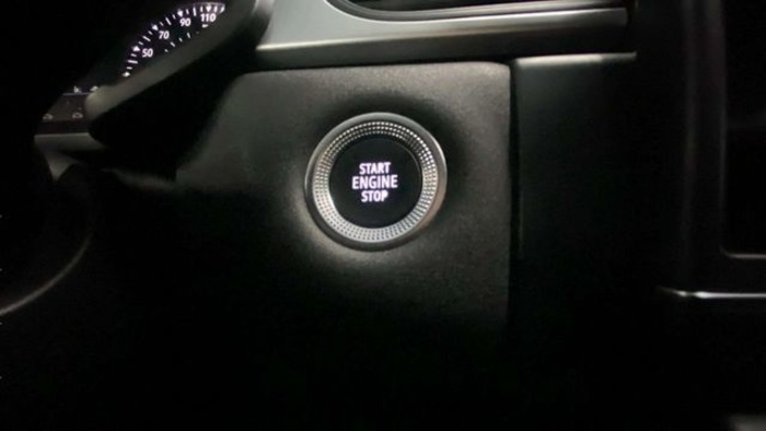 RenaultCaptur Intens TCe 66 kW (90 CV) Vehículo usado en Barcelona - 16 RenaultCaptur Intens TCe 66 kW (90 CV) Vehículo usado en Barcelona - 16