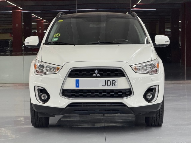 MitsubishiASX 180 DI-D Motion 85 kW (116 CV) Vehículo usado en Barcelona - 2