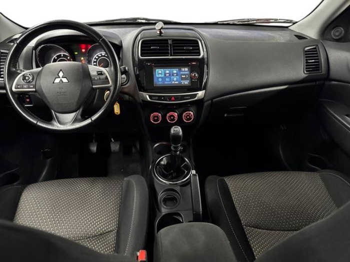 MitsubishiASX 180 DI-D Motion 85 kW (116 CV) Vehículo usado en Barcelona - 13 MitsubishiASX 180 DI-D Motion 85 kW (116 CV) Vehículo usado en Barcelona - 13