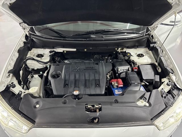 MitsubishiASX 180 DI-D Motion 85 kW (116 CV) Vehículo usado en Barcelona - 28