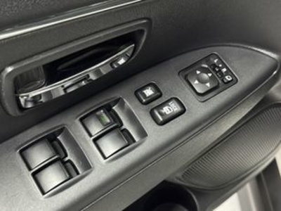 Mitsubishi ASX 180 DI-D Motion 85 kW (116 CV) Mitsubishi ASX 180 DI-D Motion 85 kW (116 CV)