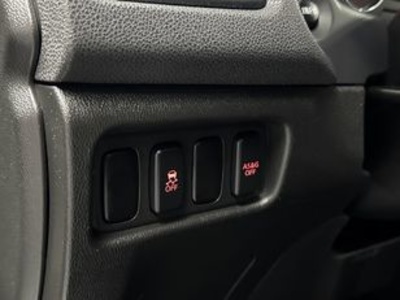 Mitsubishi ASX 180 DI-D Motion 85 kW (116 CV) Mitsubishi ASX 180 DI-D Motion 85 kW (116 CV)