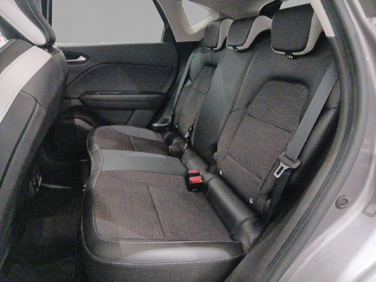 Renault Captur Zen E-TECH Híbrido 107 kW (145 CV) - 9