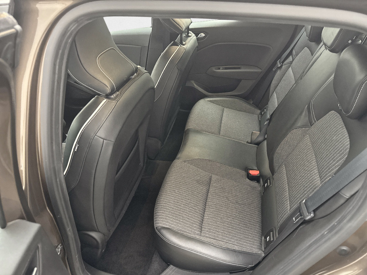 Renault Clio Zen TCe 66 kW (90 CV) - 9