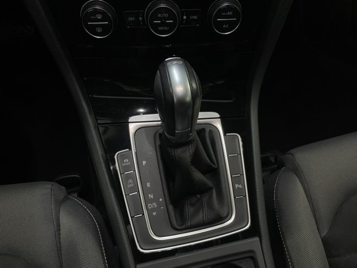 VolkswagenGolf Variant Sport 1.6 TDI BMT 81 kW (110 CV) DSG Vehículo usado en Barcelona - 16 VolkswagenGolf Variant Sport 1.6 TDI BMT 81 kW (110 CV) DSG Vehículo usado en Barcelona - 16